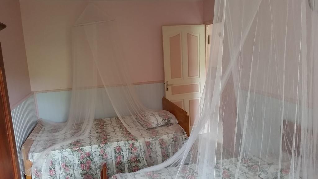 Chez Lucia Et Donatien Apartment Les Anses-d'Arlets Ngoại thất bức ảnh
